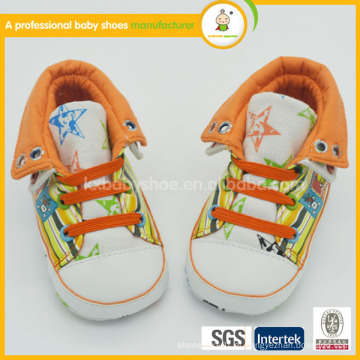 Sapatilhas de bebê para bebês Sapatos para bebé infantil com vários tamanhos e cores disponíveis